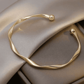 Bracelet ouvert en or élégant