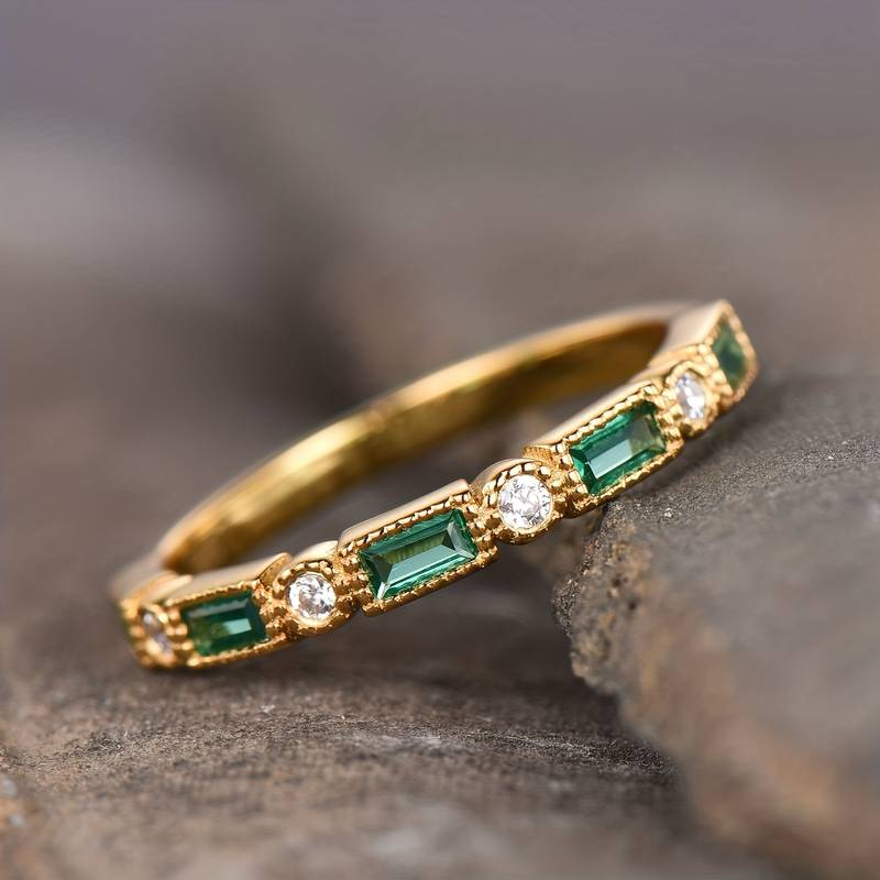 Bague en Or avec Zirconia Encastrée Verte