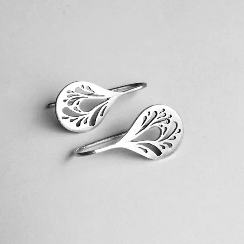 Boucles d'oreilles pendantes ajourées antiques | Or blanc
