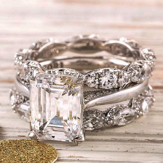 Bague argentée brillante multirang vintage