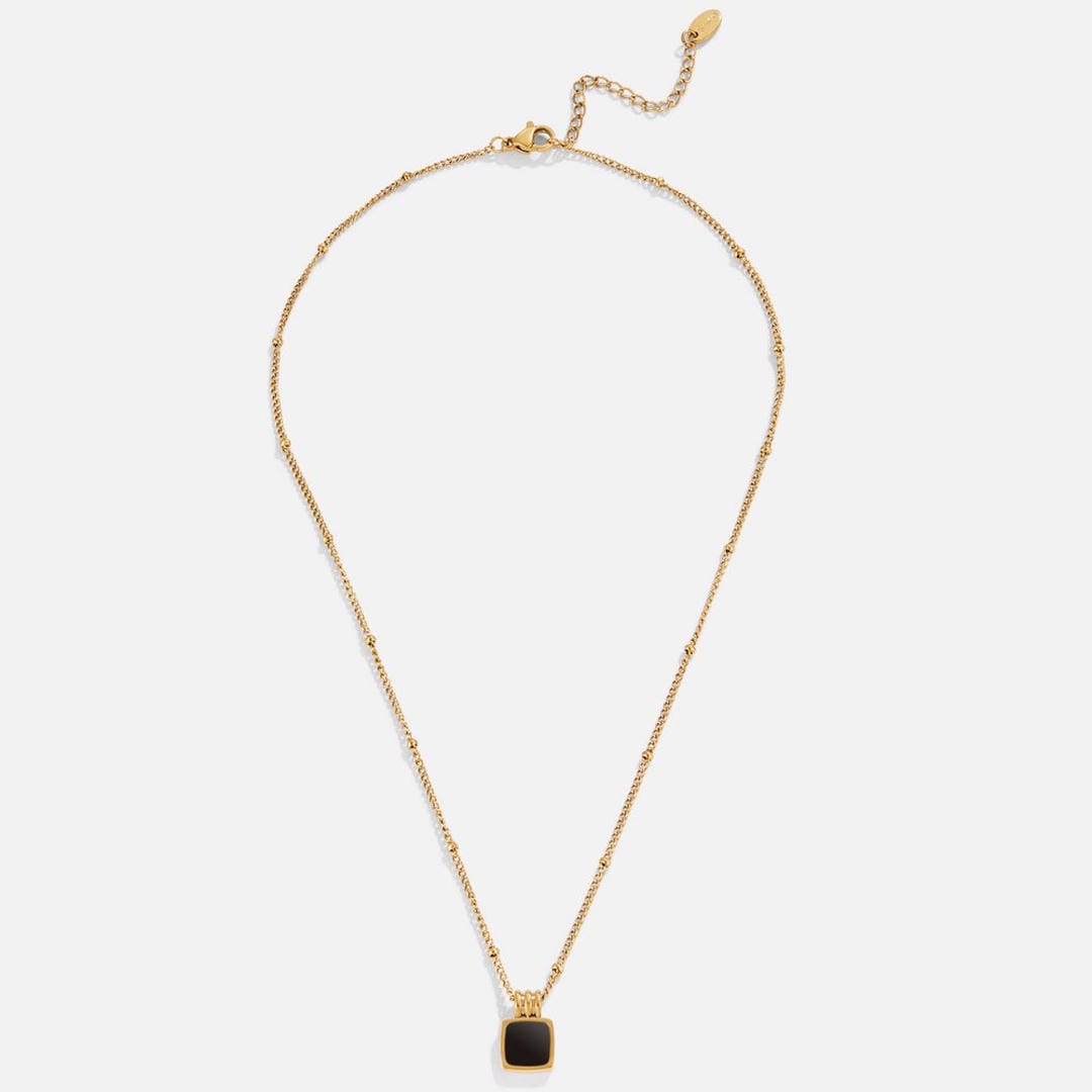 Collier pendentif noir Chic de minuit