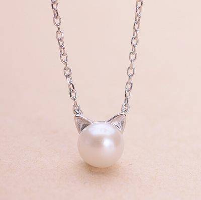 Jolie collier de chat en perles avec boucles d'oreilles et bague en bonus