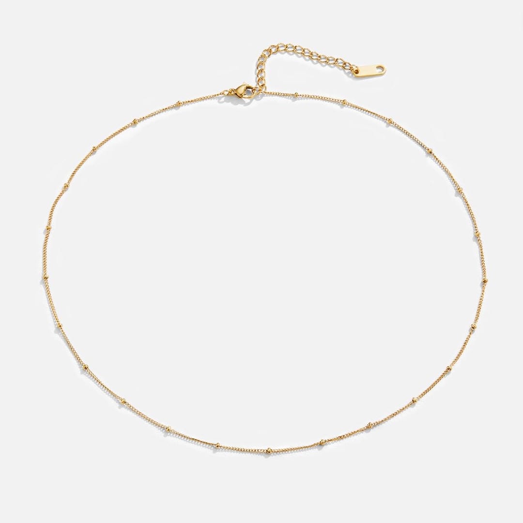 Collier Chic Superposé en Or Élégant