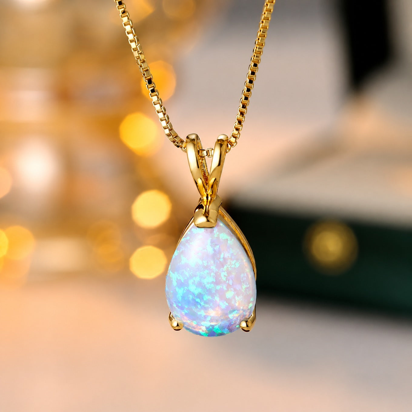Collier pendentif opale scintillant