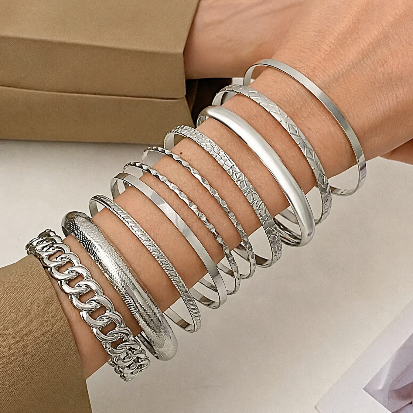 Mystérieux ensemble de bracelets bohèmes