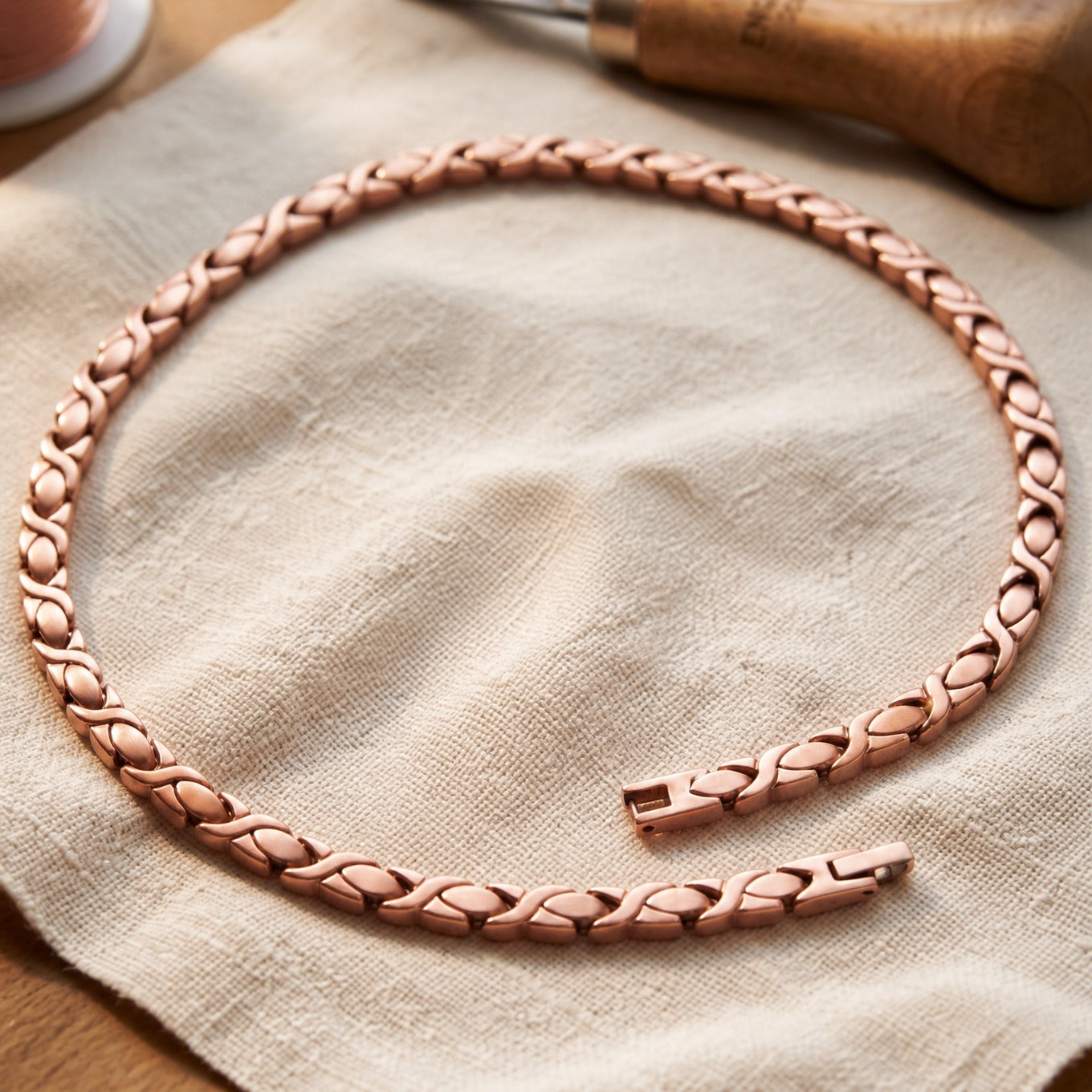 Collier en cuivre cèdre evergreen