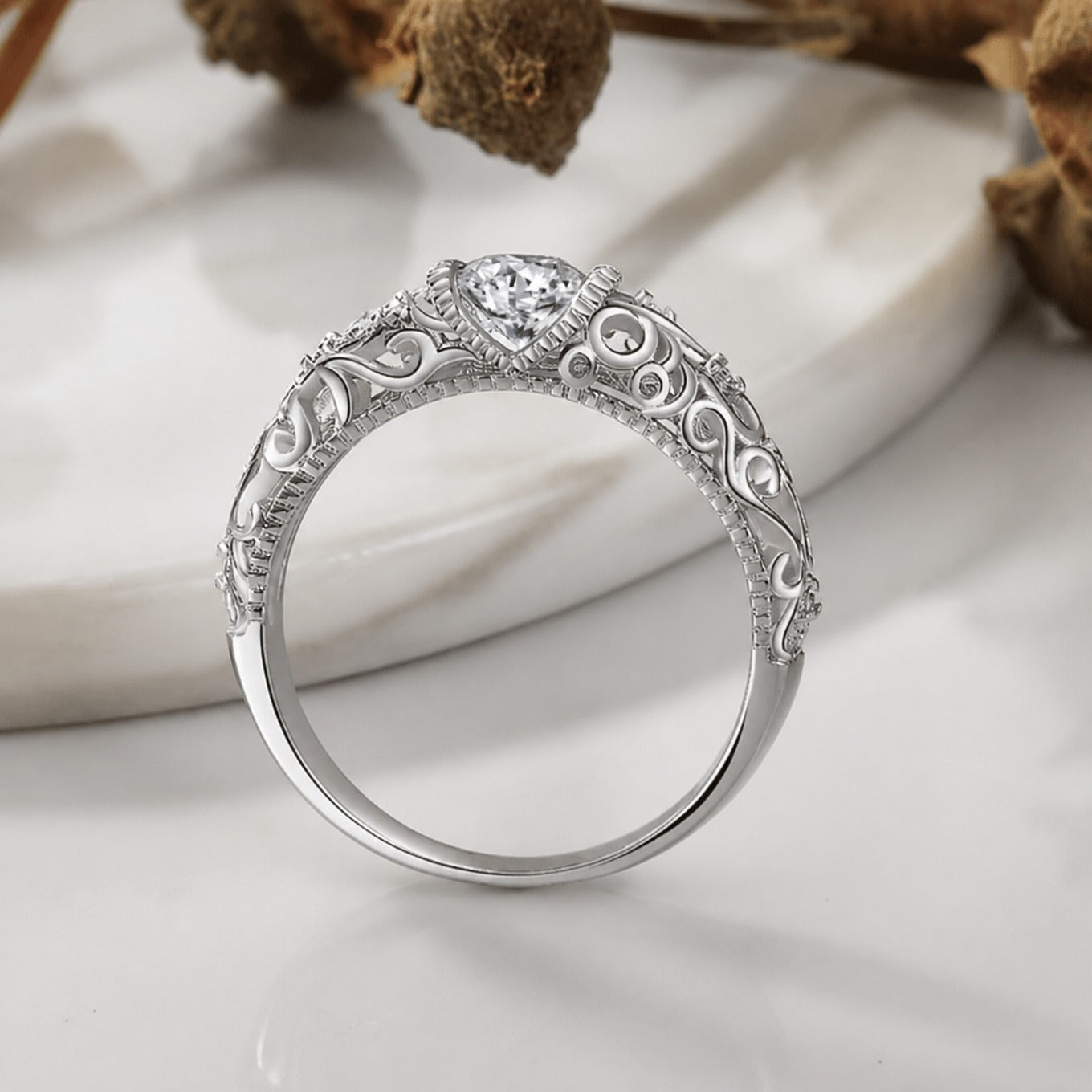 Bague Noble en Zirconium