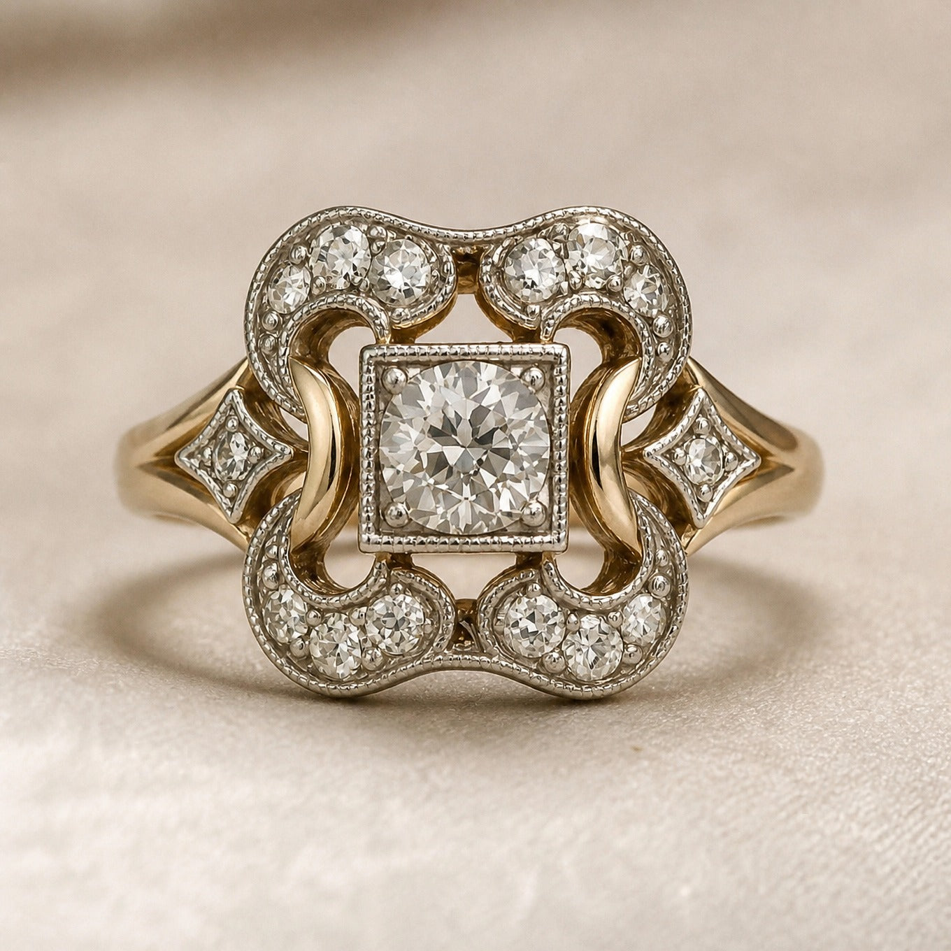 Bague en or vintage avec zirconia
