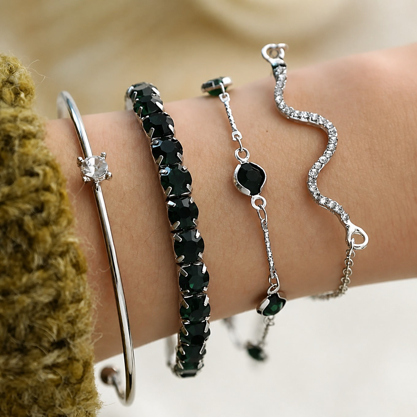 Bracelet vintage en émeraude