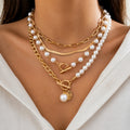 Collier vintage Helmi & Käärme en chaîne