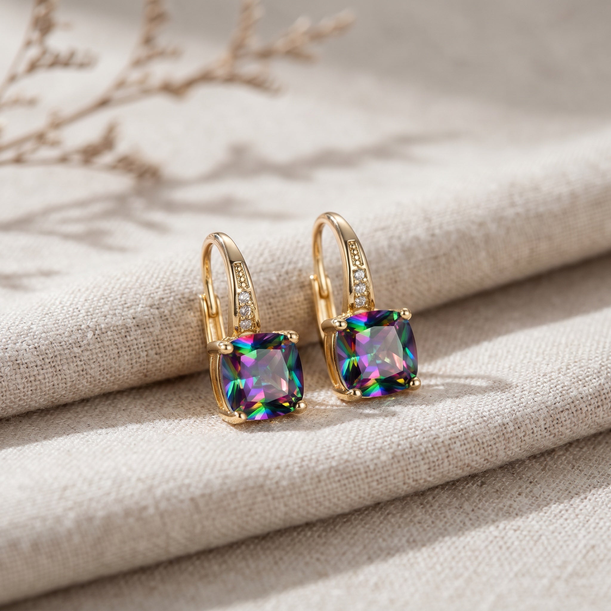 Boucles d'oreilles en pierre de saphir mystérieux