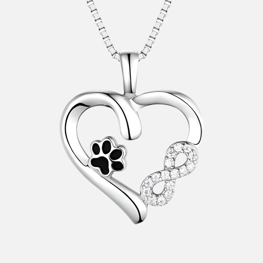 Collier patte et cœur avec un pendentif infini