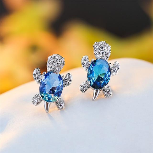 Boucles d'oreilles en merikonna avec zirconium et argent