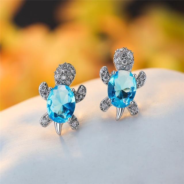 Boucles d'oreilles en merikonna avec zirconium et argent