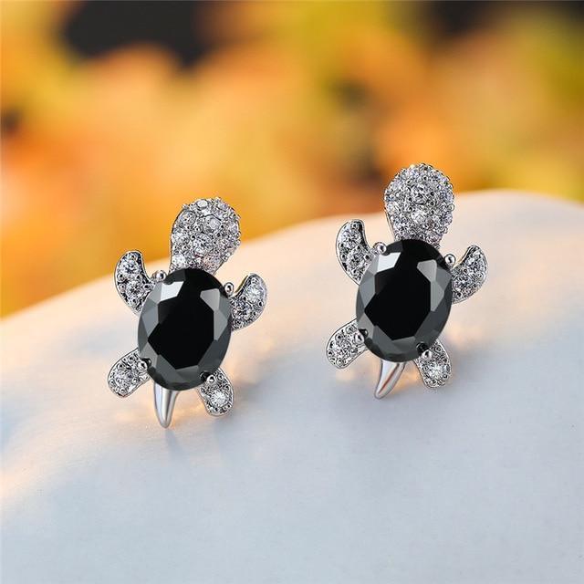 Boucles d'oreilles en merikonna avec zirconium et argent