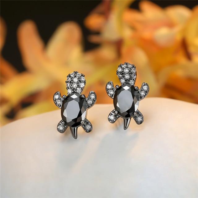 Boucles d'oreilles en merikonna avec zirconium et argent
