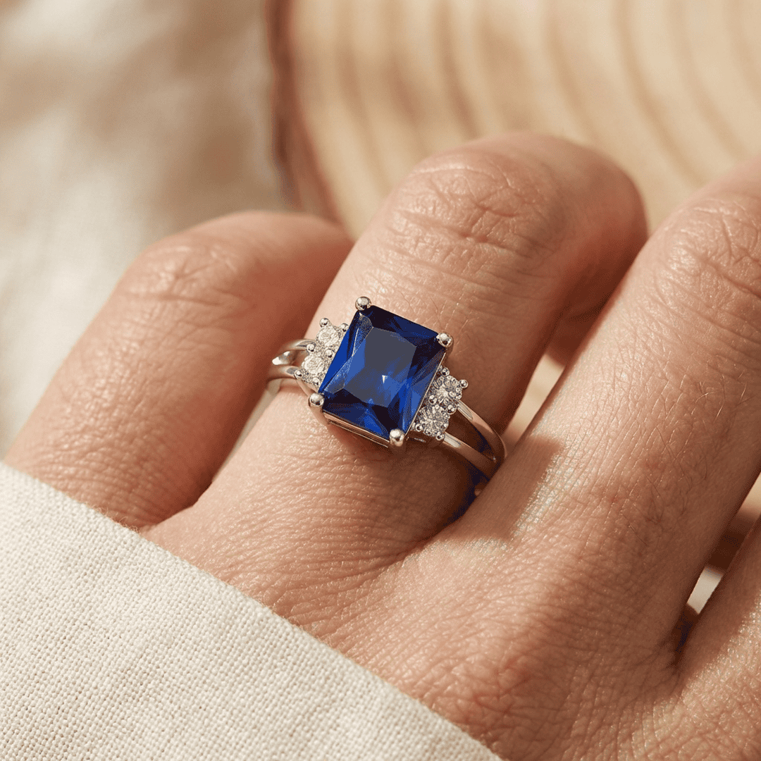 Bague Safiiri à Huit Facettes