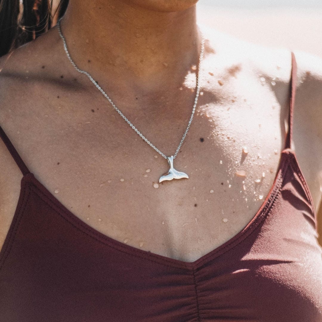 Collier Queue de Baleine Élégant