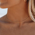 Collier carré en serpent doré